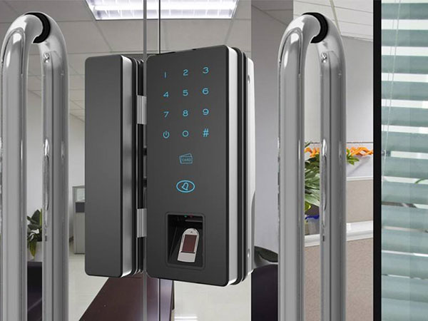 源城24小时上门开锁公司