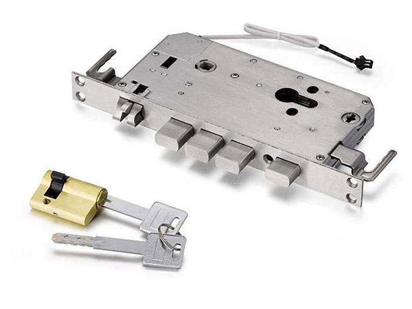 源城24小时上门开锁公司